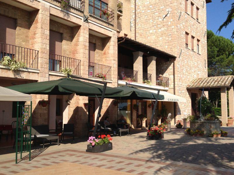 Assisi Garden Otel Dış mekan fotoğraf