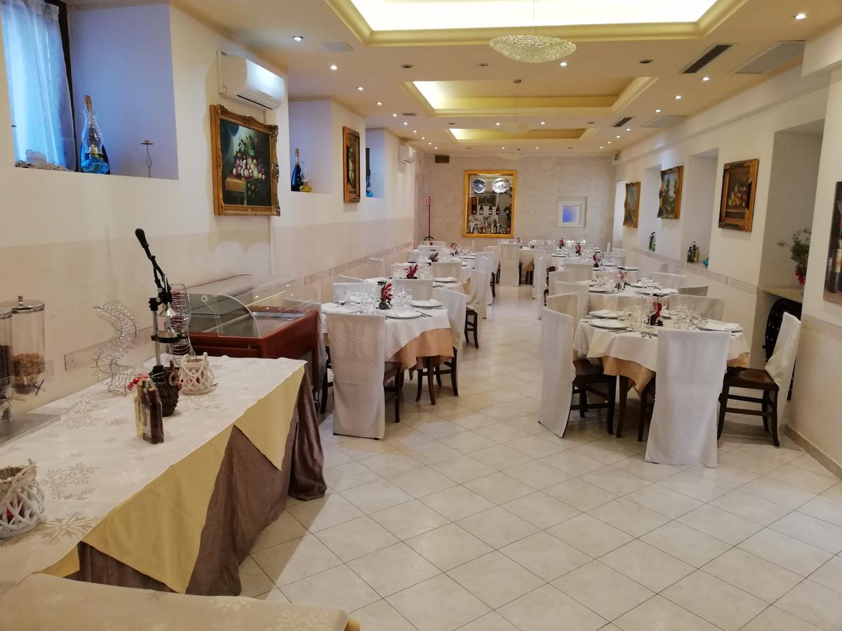 Assisi Garden Otel Dış mekan fotoğraf